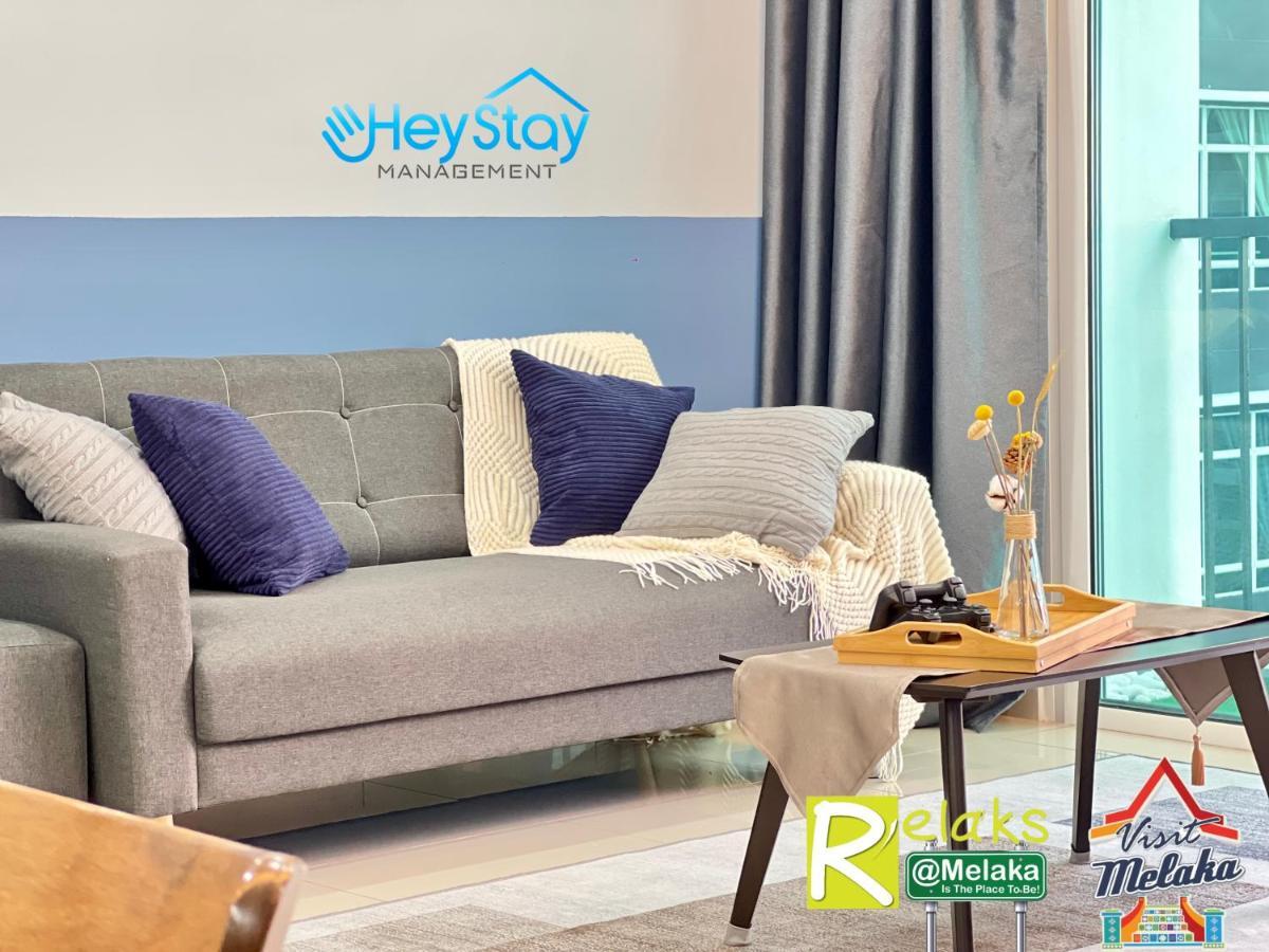 Novo 8 Residence Bachang By Heystay Management Kampong Tambak Экстерьер фото
