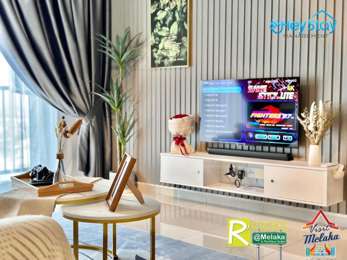 Novo 8 Residence Bachang By Heystay Management Kampong Tambak Экстерьер фото