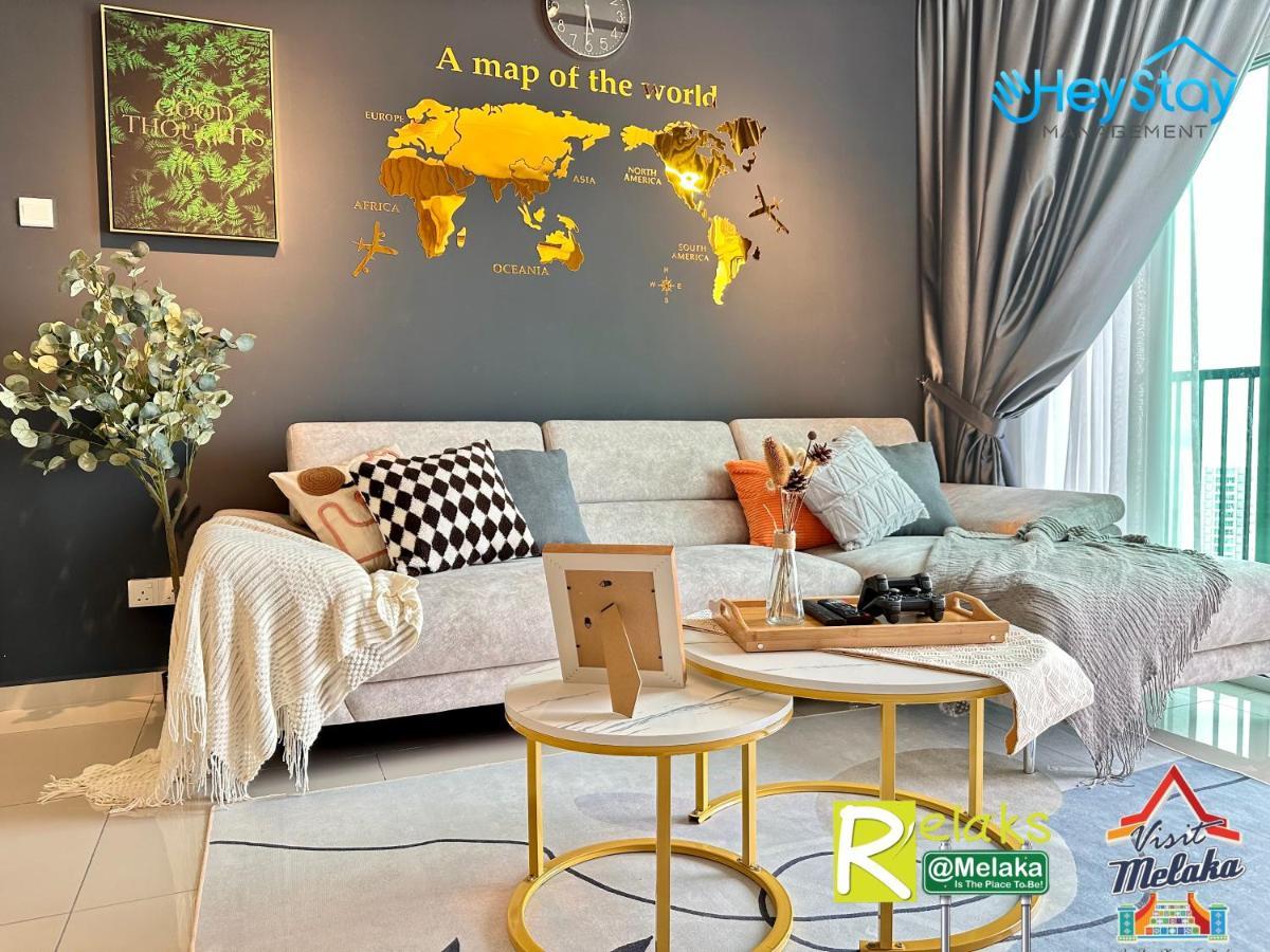 Novo 8 Residence Bachang By Heystay Management Kampong Tambak Экстерьер фото