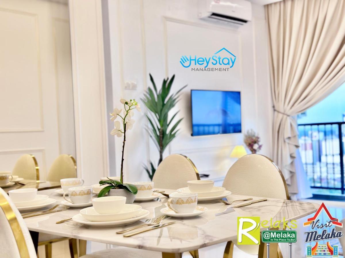 Novo 8 Residence Bachang By Heystay Management Kampong Tambak Экстерьер фото