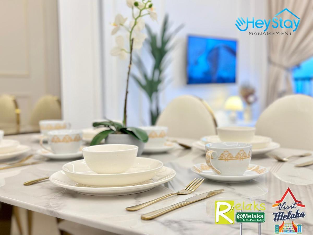 Novo 8 Residence Bachang By Heystay Management Kampong Tambak Экстерьер фото